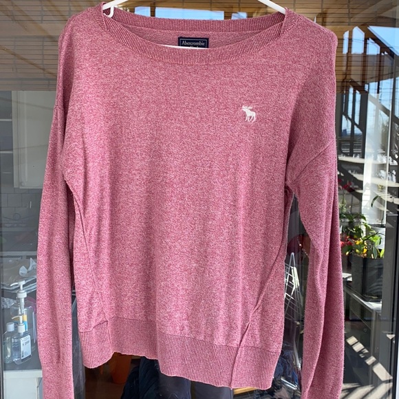 Abercrombie and Fitch Pink T-Shirt - Picture 1 of 3